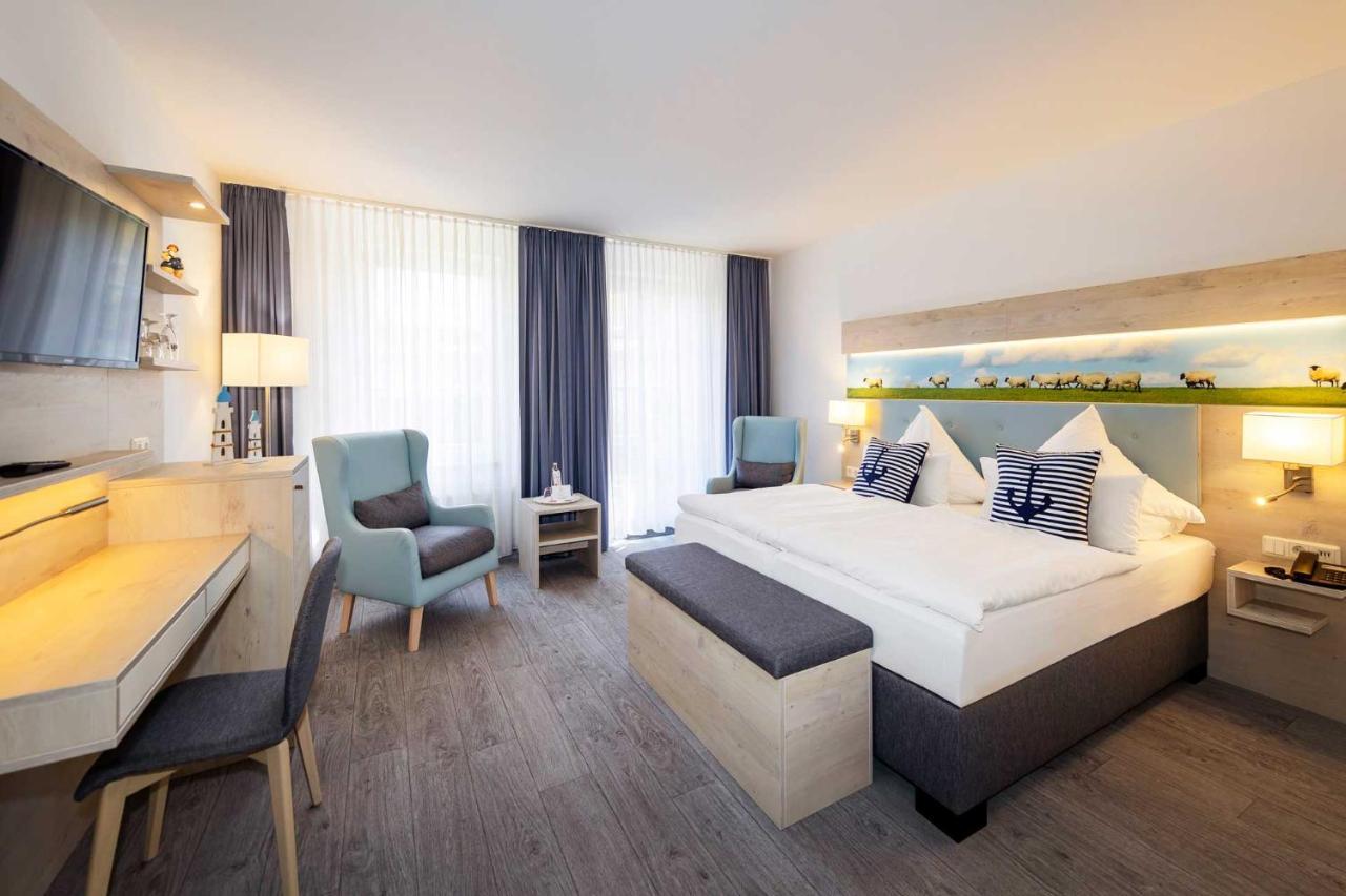 Hotel Landhaus Steinfeld Greetsiel Eksteriør billede