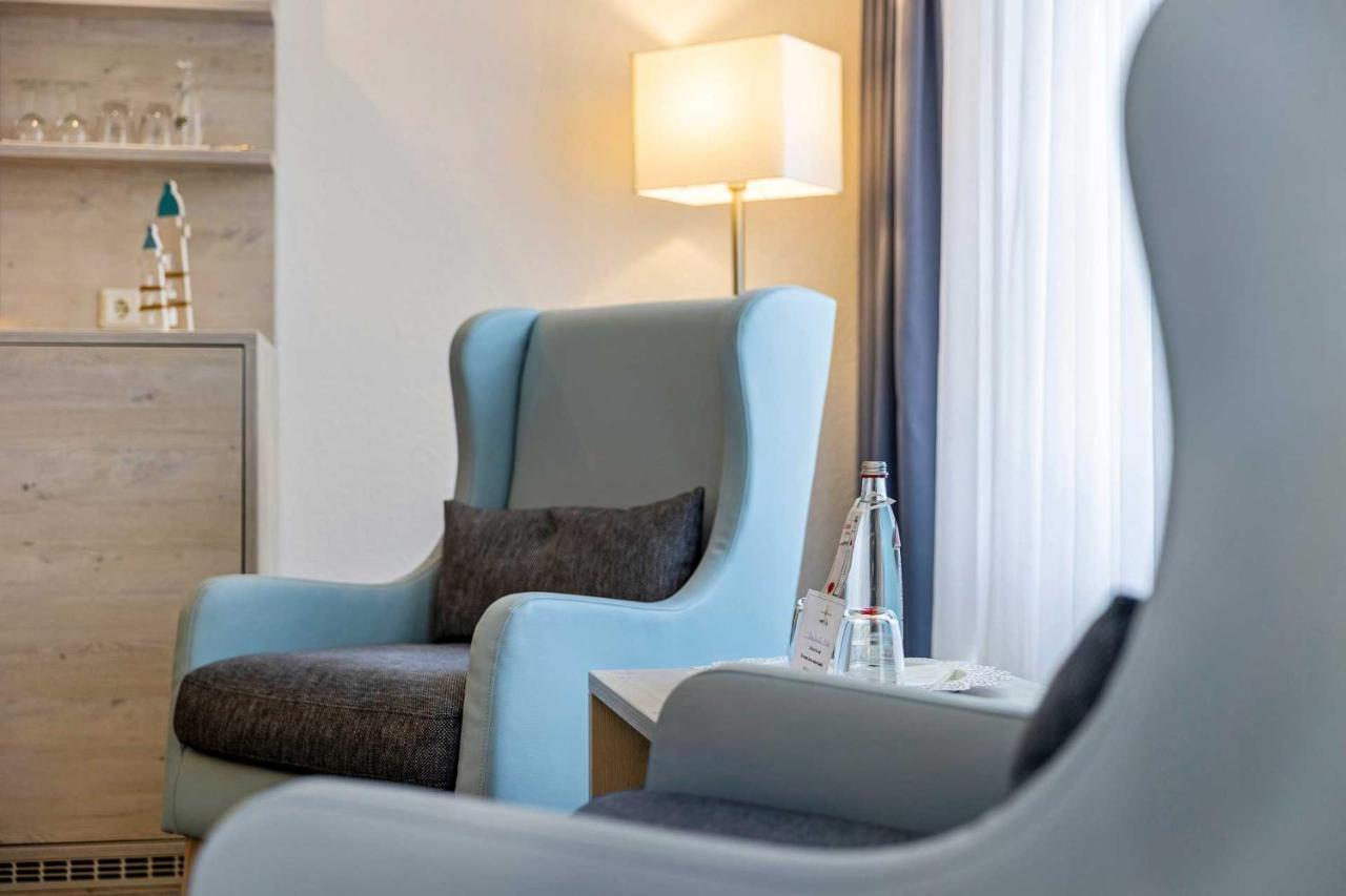 Hotel Landhaus Steinfeld Greetsiel Eksteriør billede